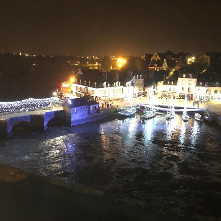 studio vue sur le Port saint Goustan classé 3 étoiles! Auray Exterior foto